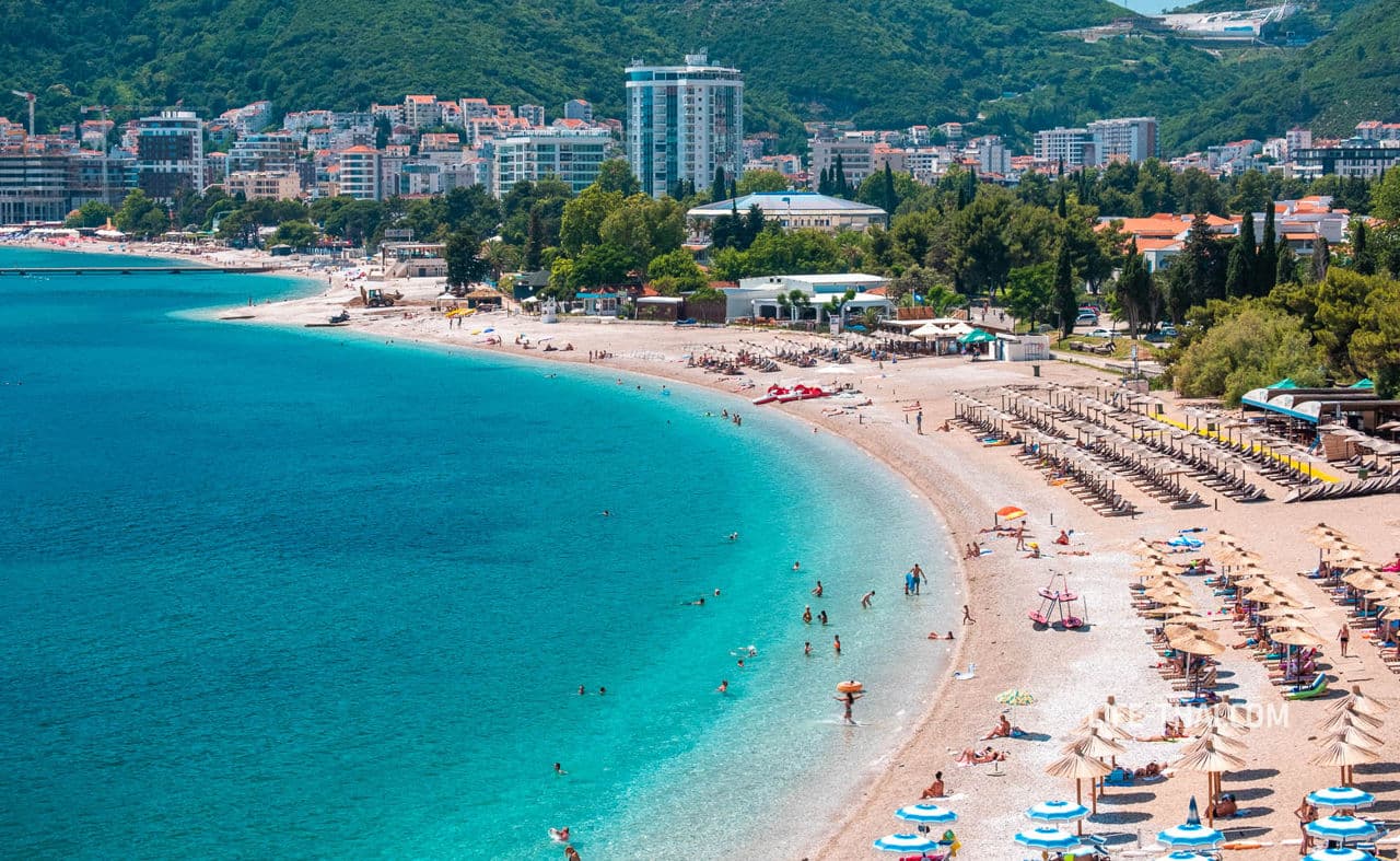 Prețuri șocante pentru turiștii din Muntenegru: steak 40 euro, pizza 15 euro