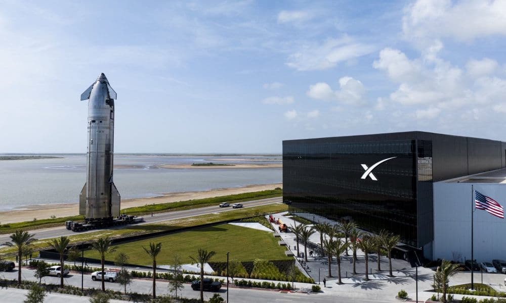 SpaceX va testa capsulele Starfall pentru dezvoltarea medicamentelor în spațiu