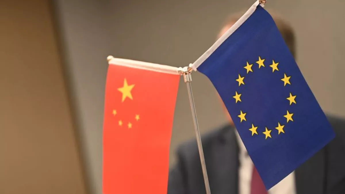 Comisarul European: UE trebuie să negocieze cu China la fel de activ ca SUA