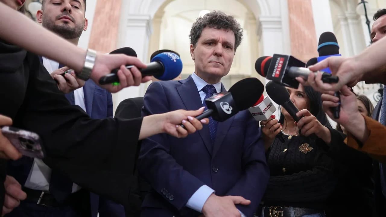 Nicușor Dan amână desemnarea premierului pentru săptămâna viitoare